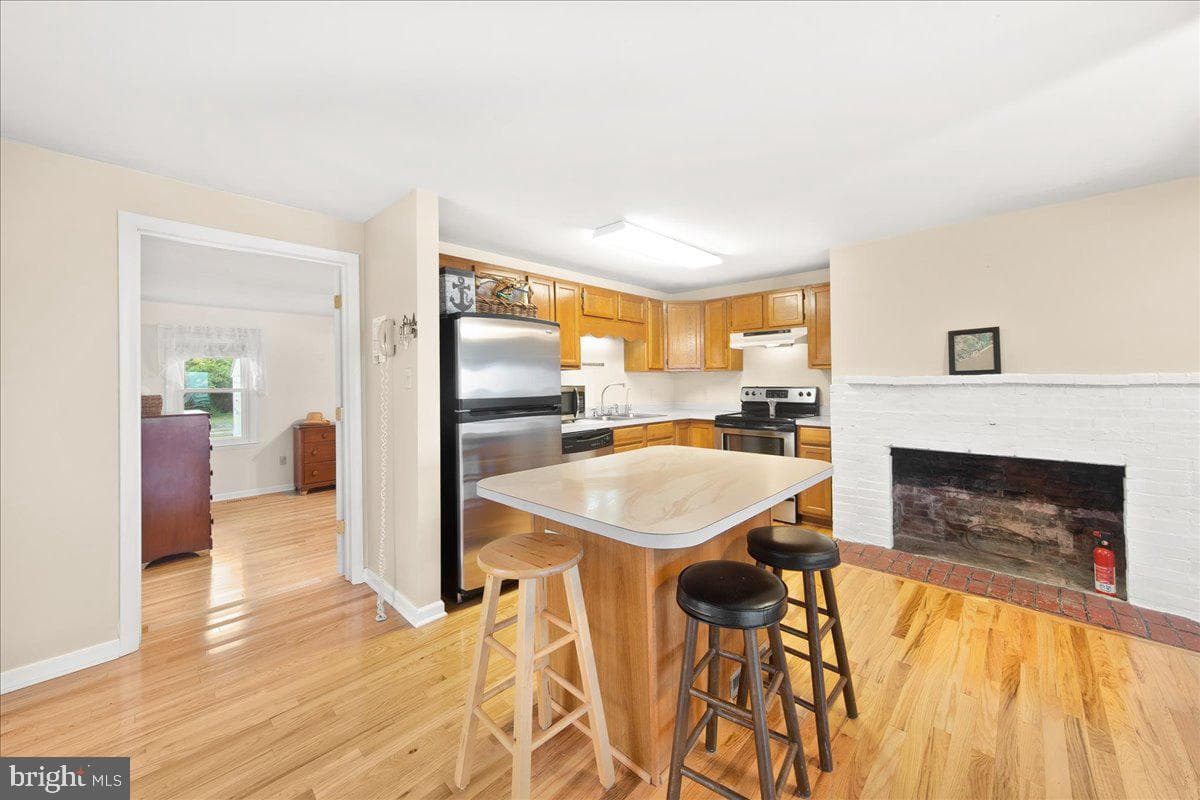 24524 Fullbrook Ln photo 16