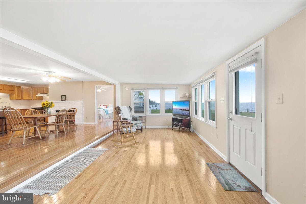 24524 Fullbrook Ln photo 6
