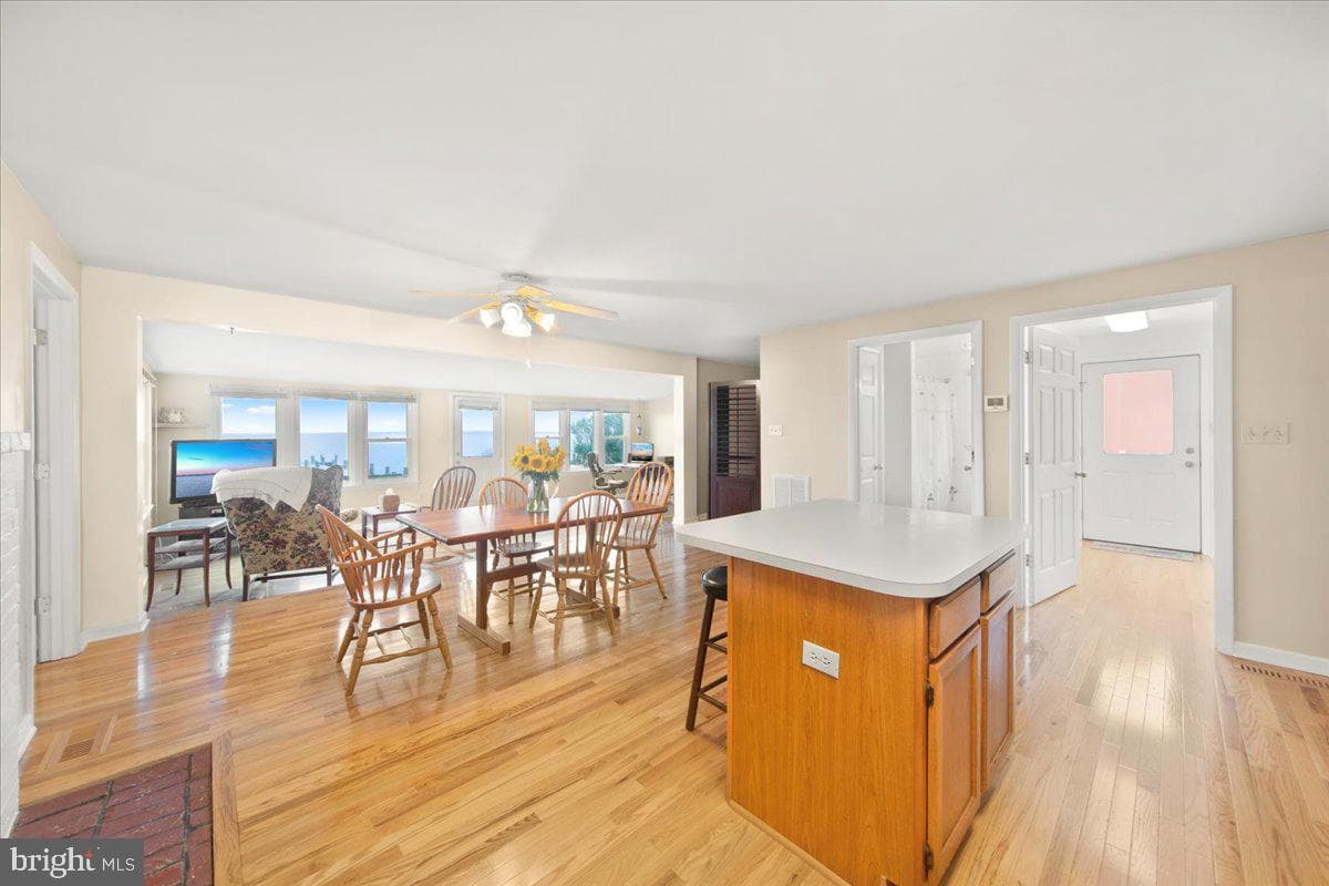 24524 Fullbrook Ln photo 9