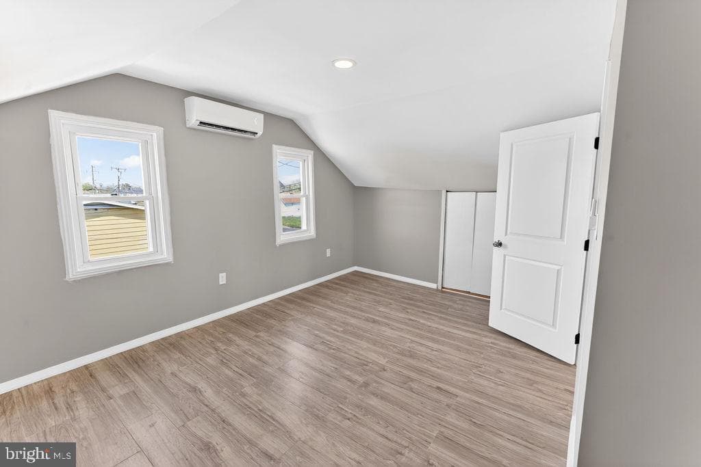 406 Charlotte Avenue photo 26