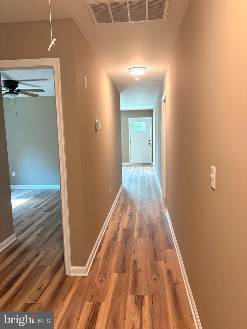 6 Heron Way photo 18