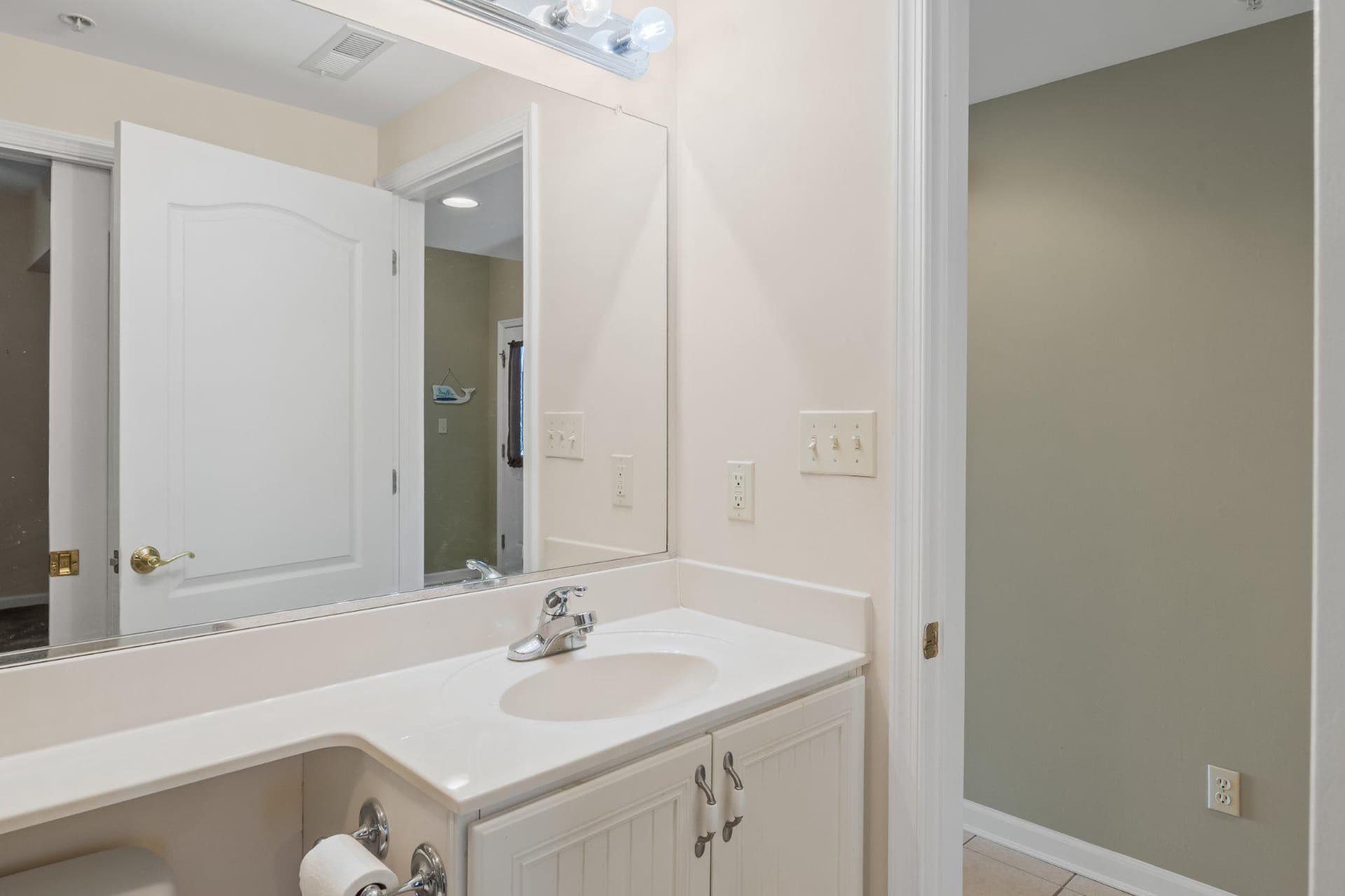 101 Williams Street #303 photo 18