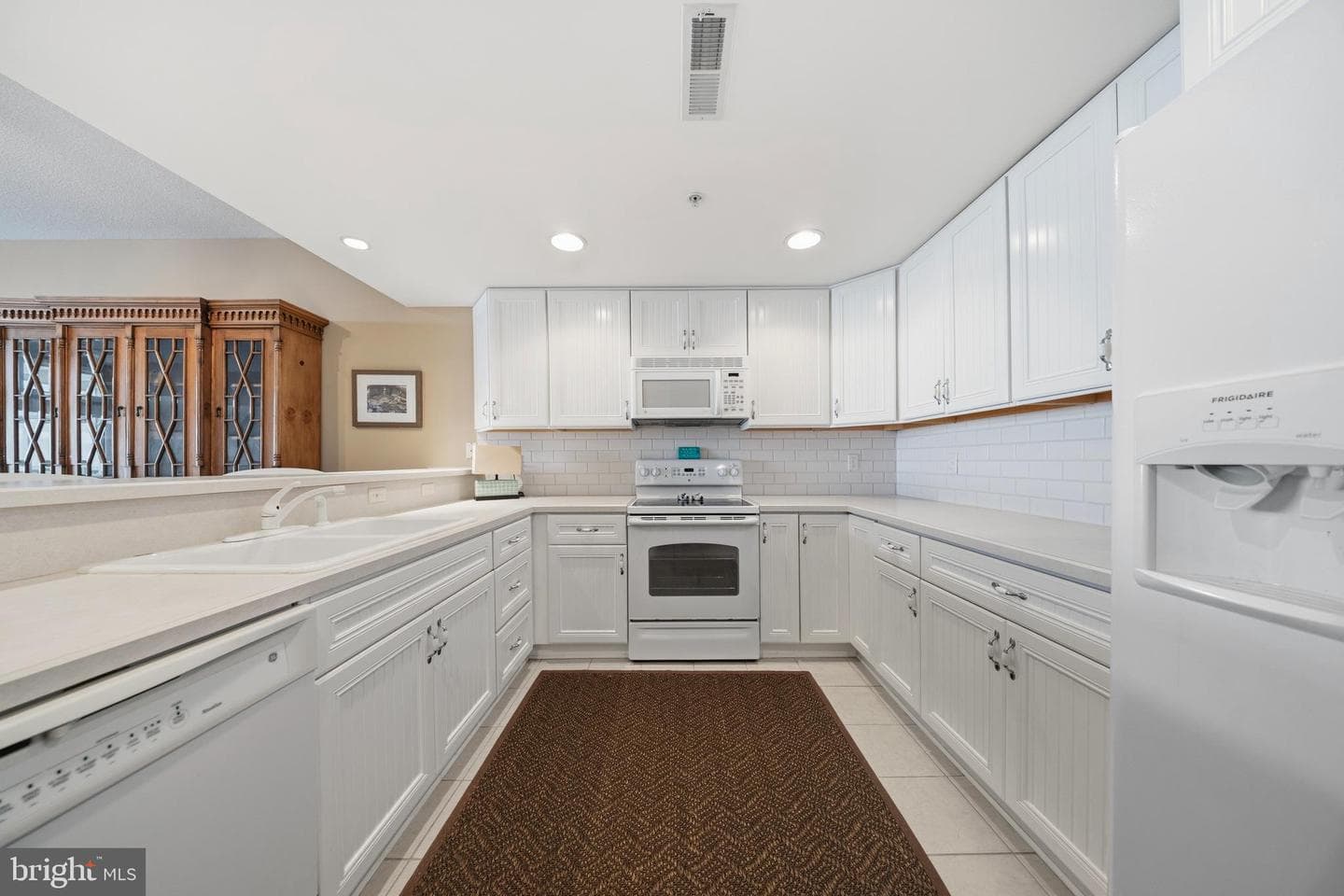 103 Williams Street #413 photo 13