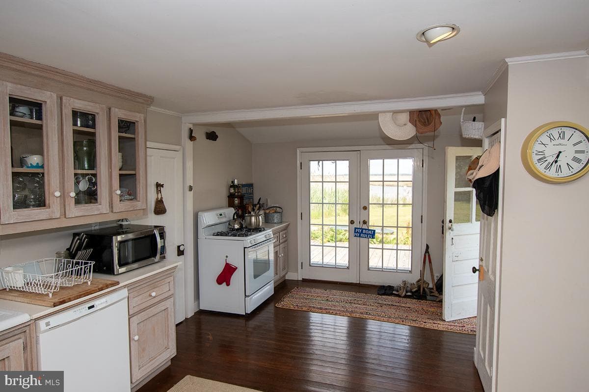 25678 Frenchtown Rd photo 12
