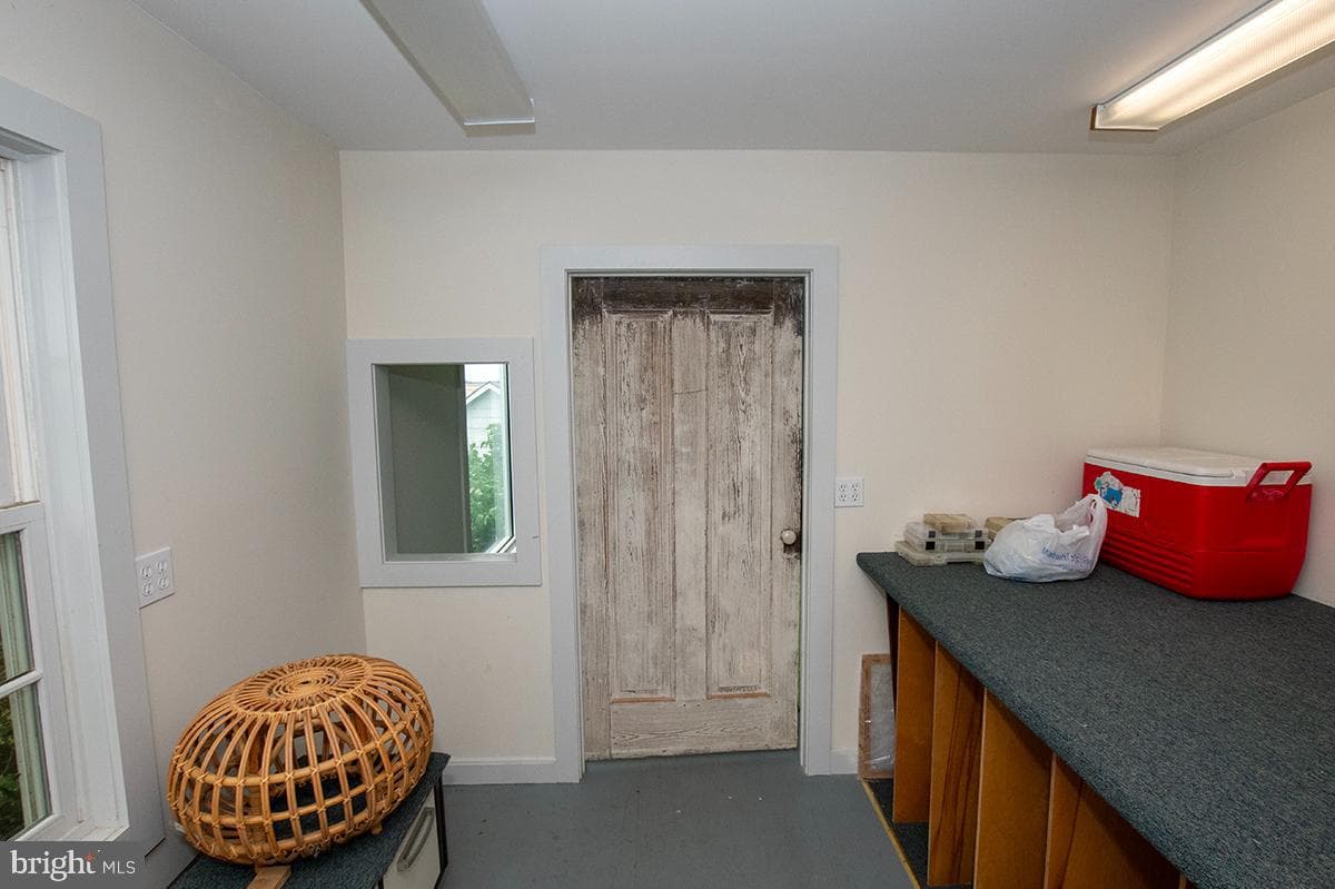 25678 Frenchtown Rd photo 46