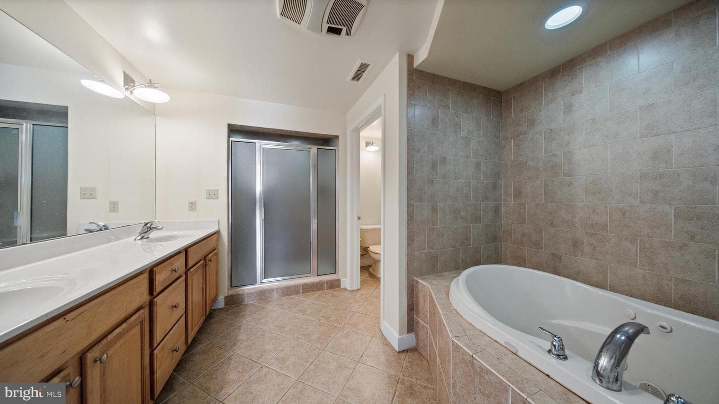 1021 W. Main Street #202 photo 24