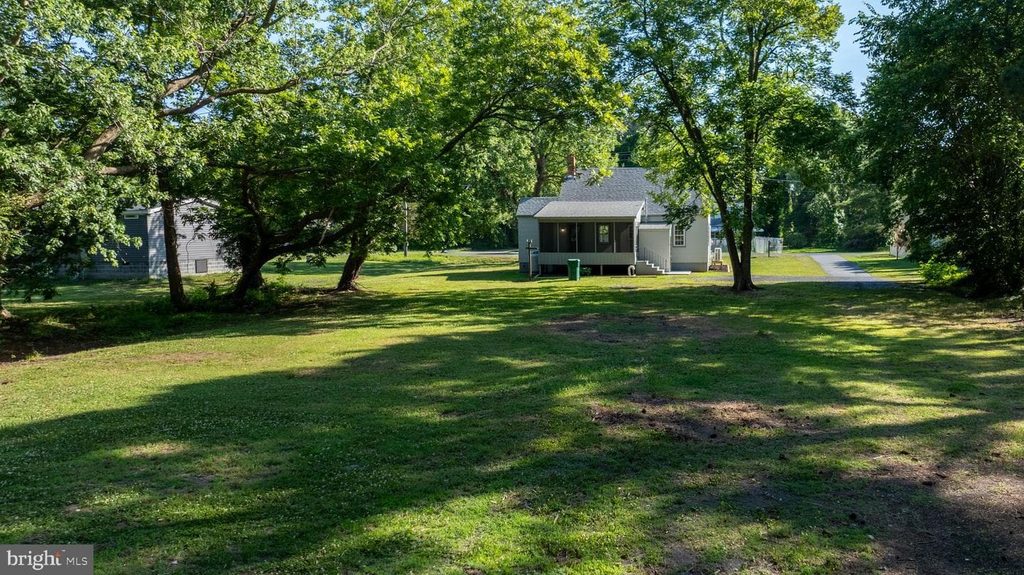 3259 Lawsonia Road photo 16