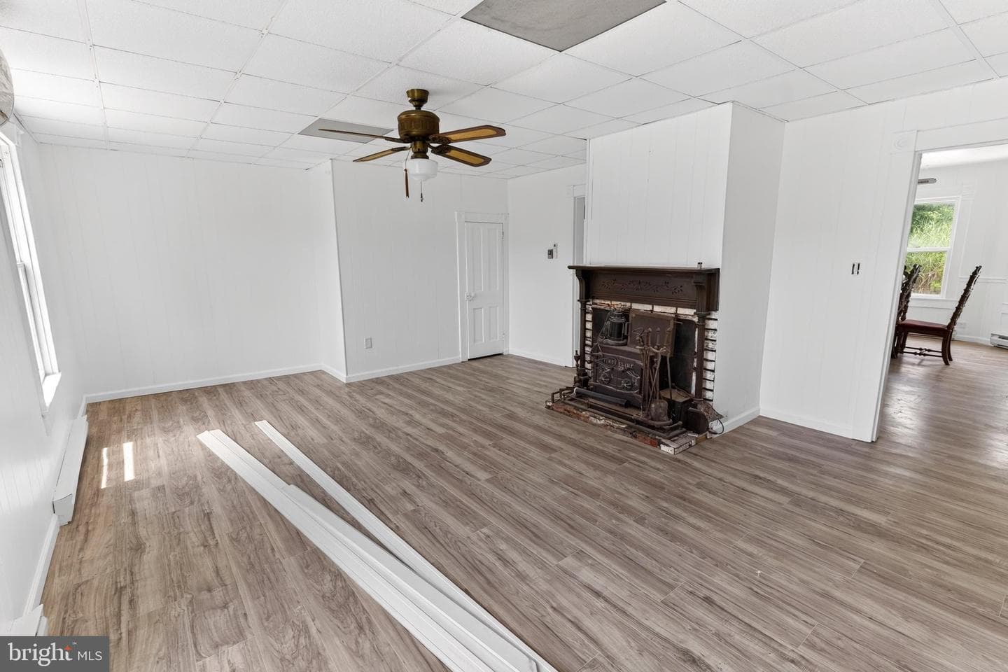 272 S Somerset Avenue photo 17