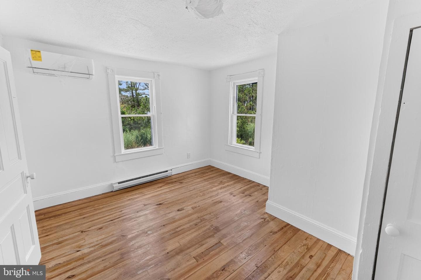 272 S Somerset Avenue photo 39