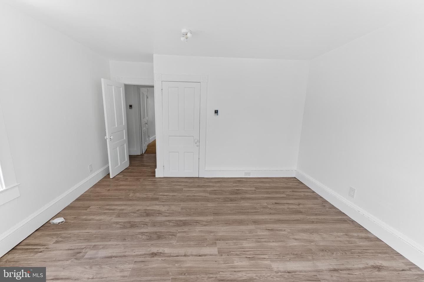 272 S Somerset Avenue photo 44