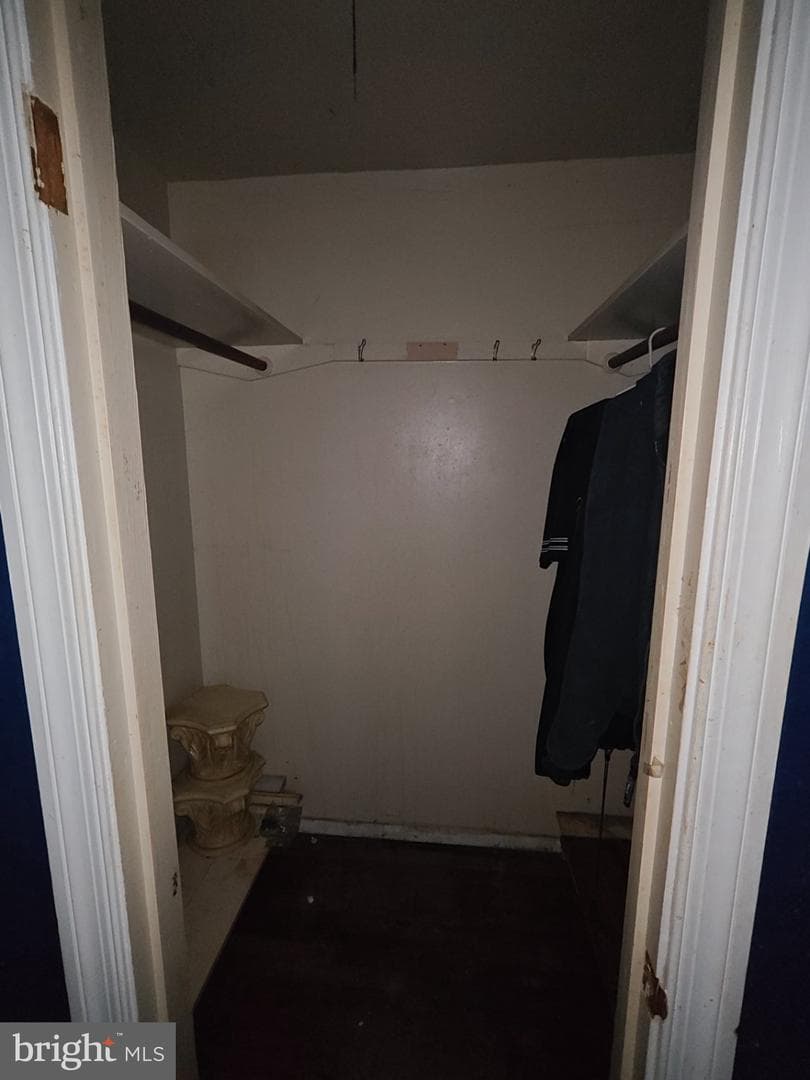 103 S Somerset Avenue photo 33