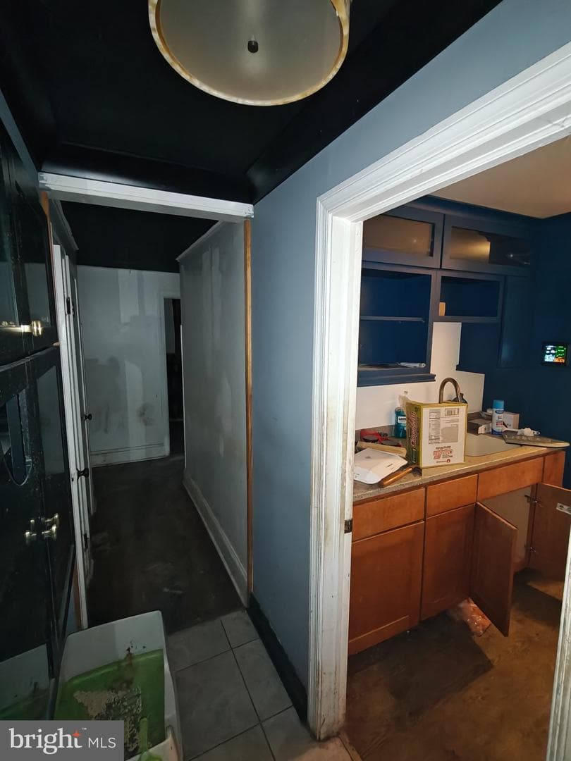 103 S Somerset Avenue photo 49