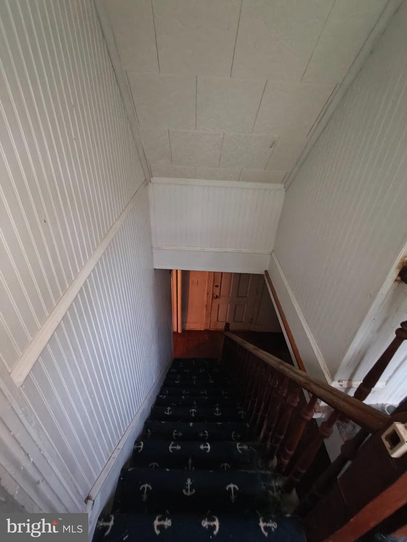 103 S Somerset Avenue photo 96