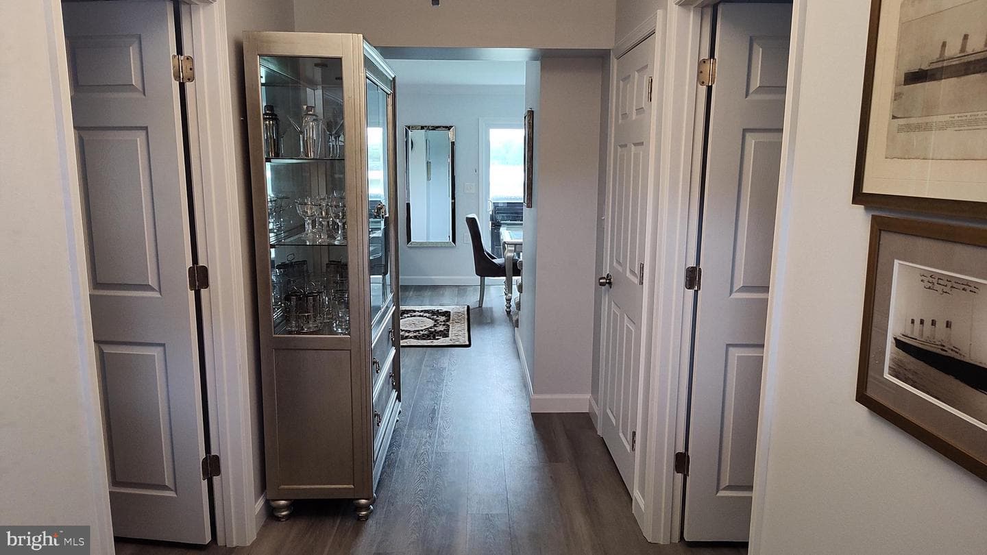 5757 Dockside Lane photo 6