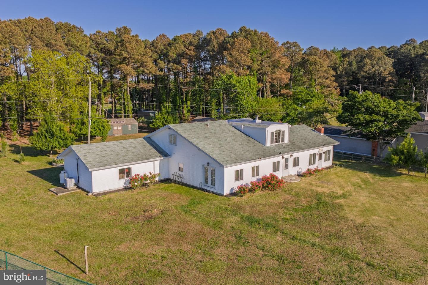 23163 Rolfe Lane photo 5