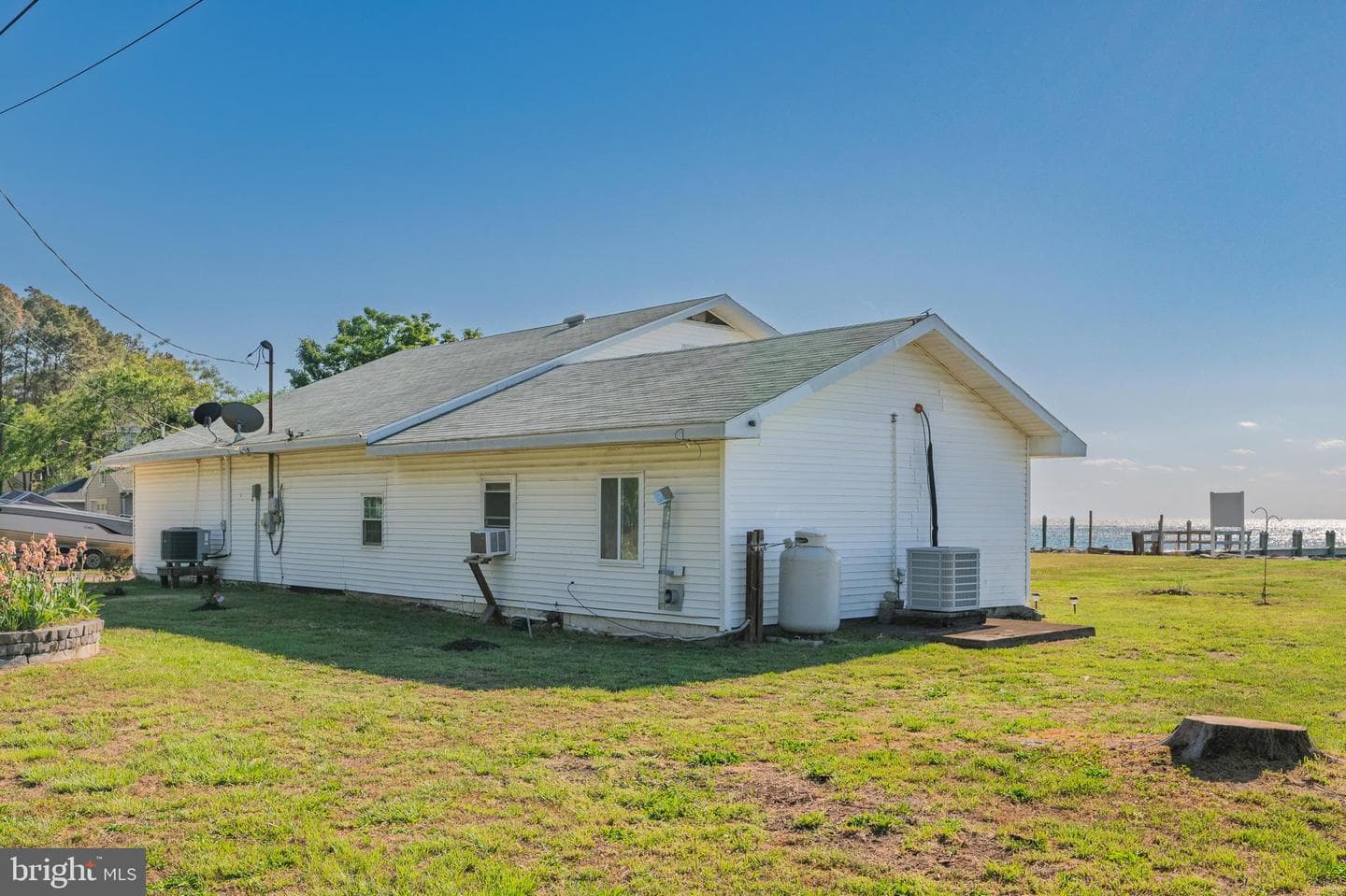 23163 Rolfe Lane photo 57