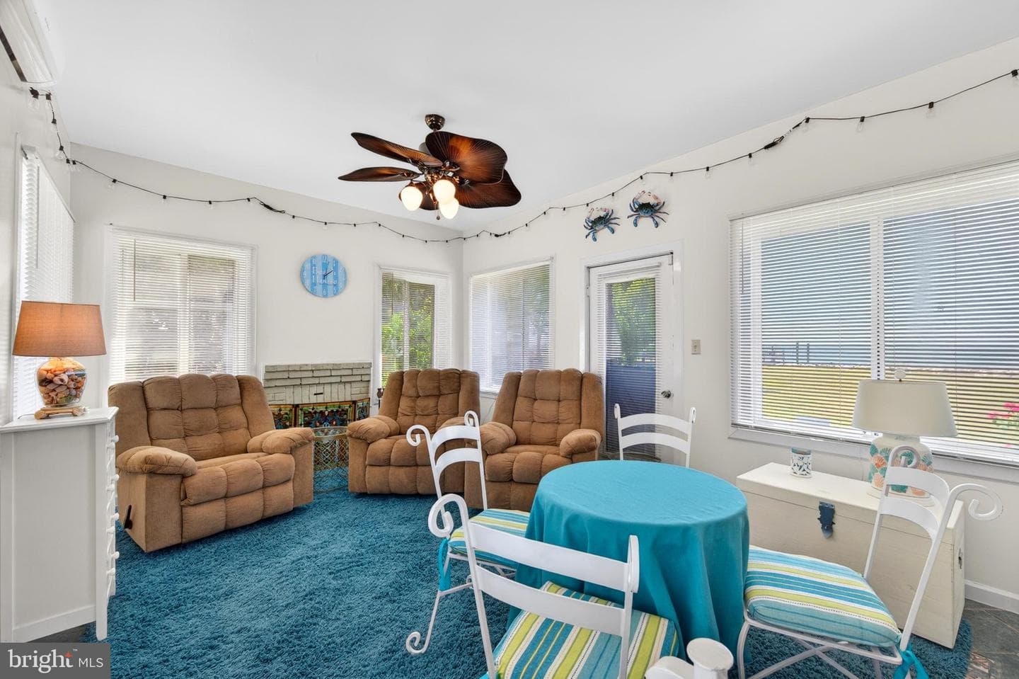 23163 Rolfe Lane photo 8