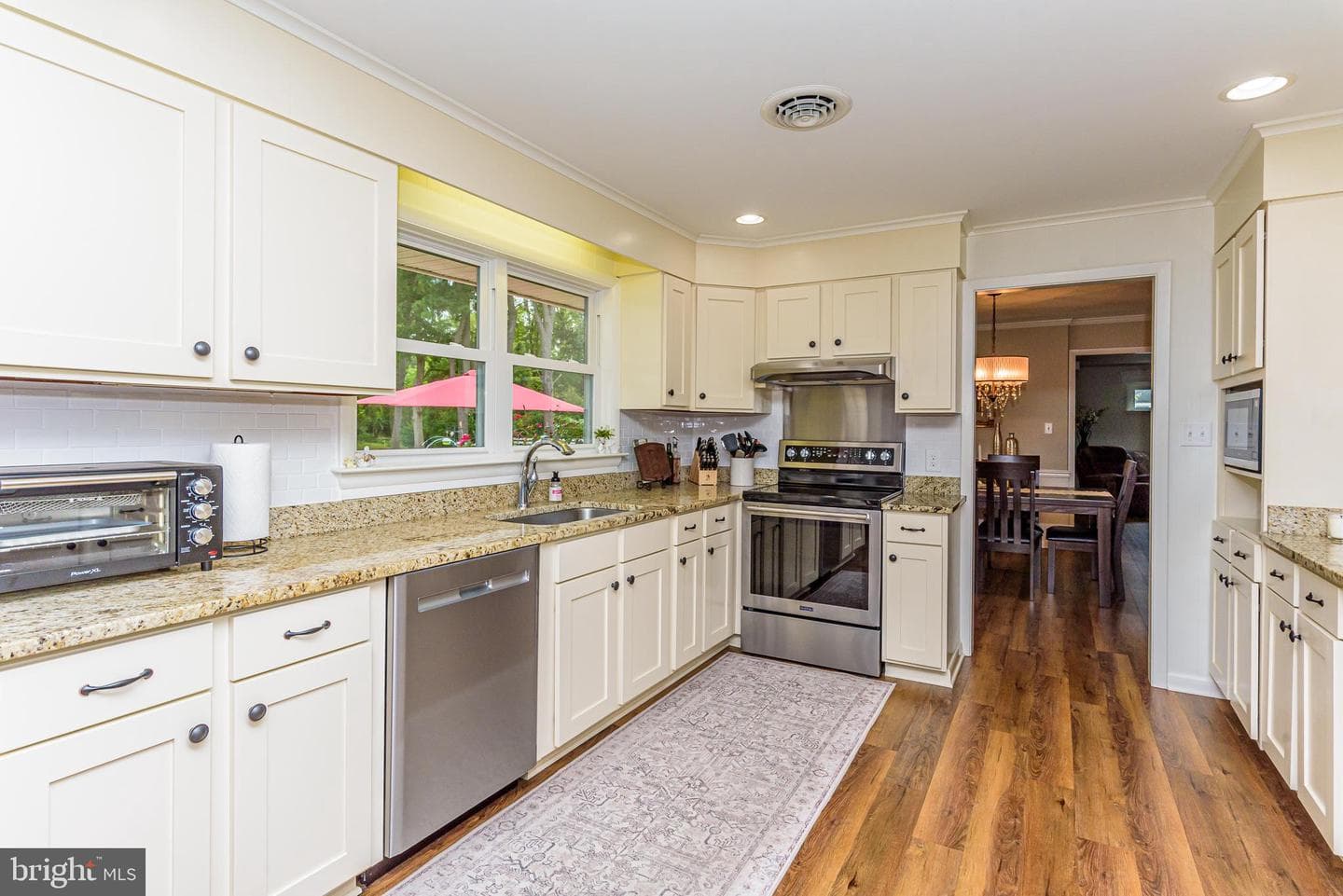 26443 Asbury Avenue photo 15