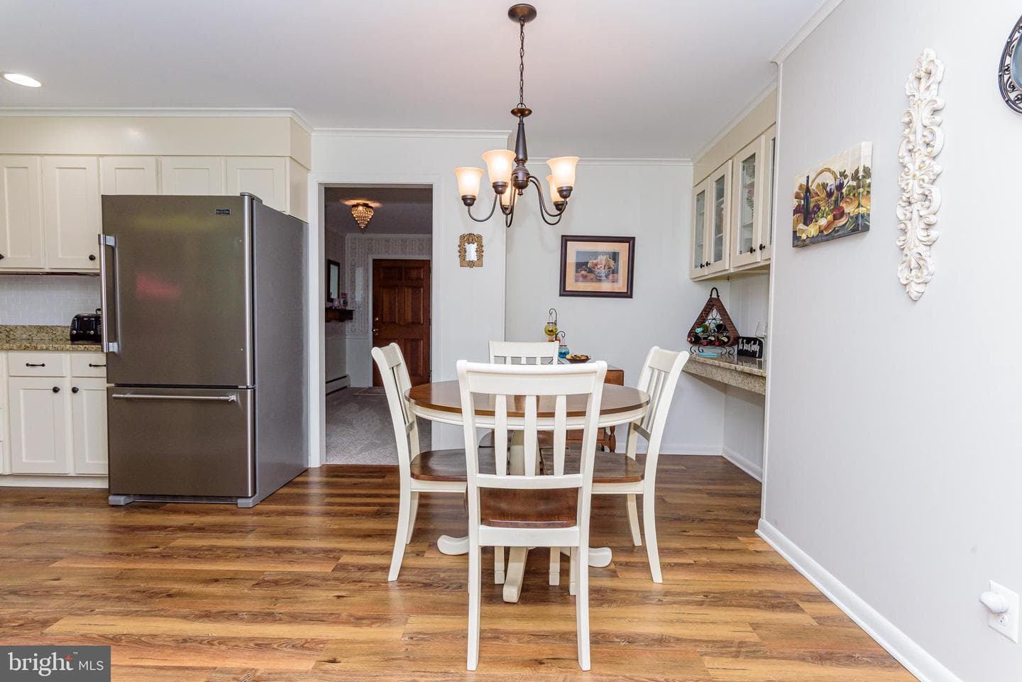 26443 Asbury Avenue photo 16