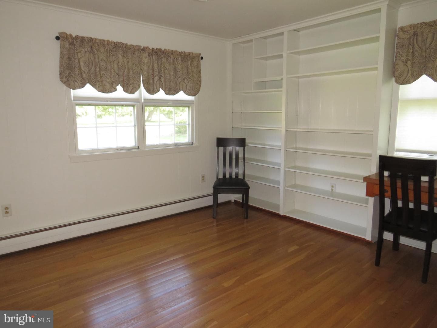 26443 Asbury Avenue photo 34