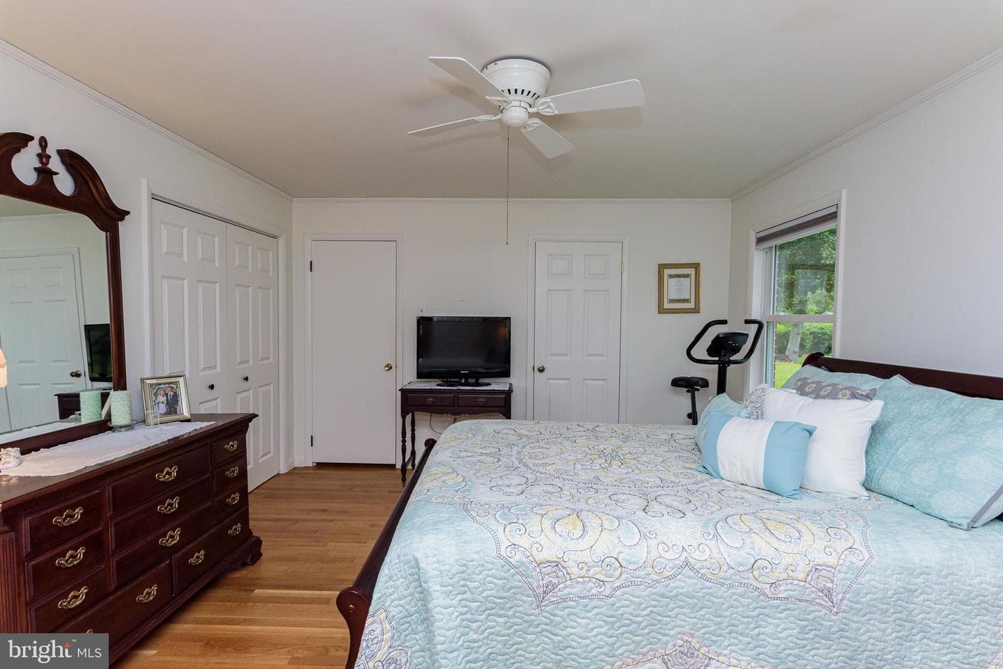 26443 Asbury Avenue photo 48
