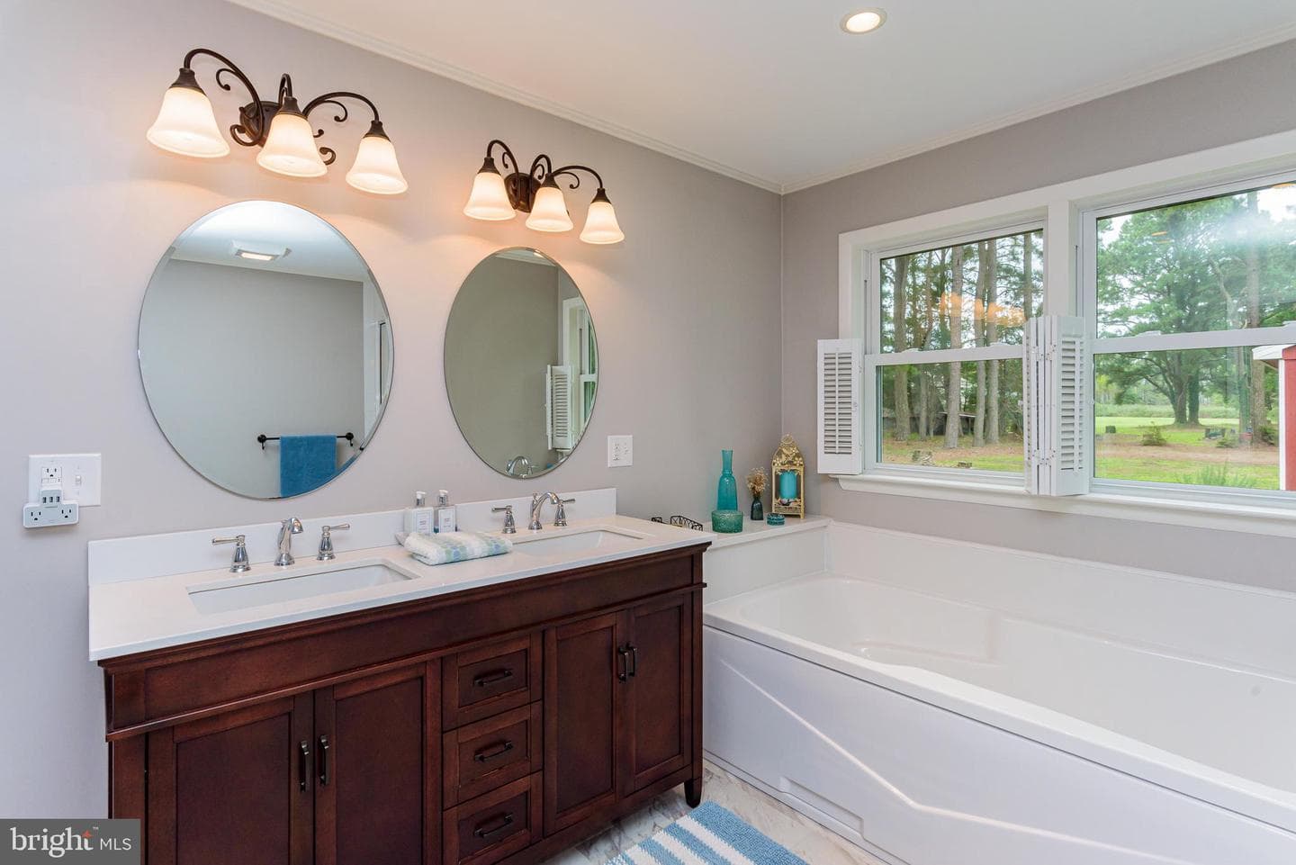 26443 Asbury Avenue photo 57