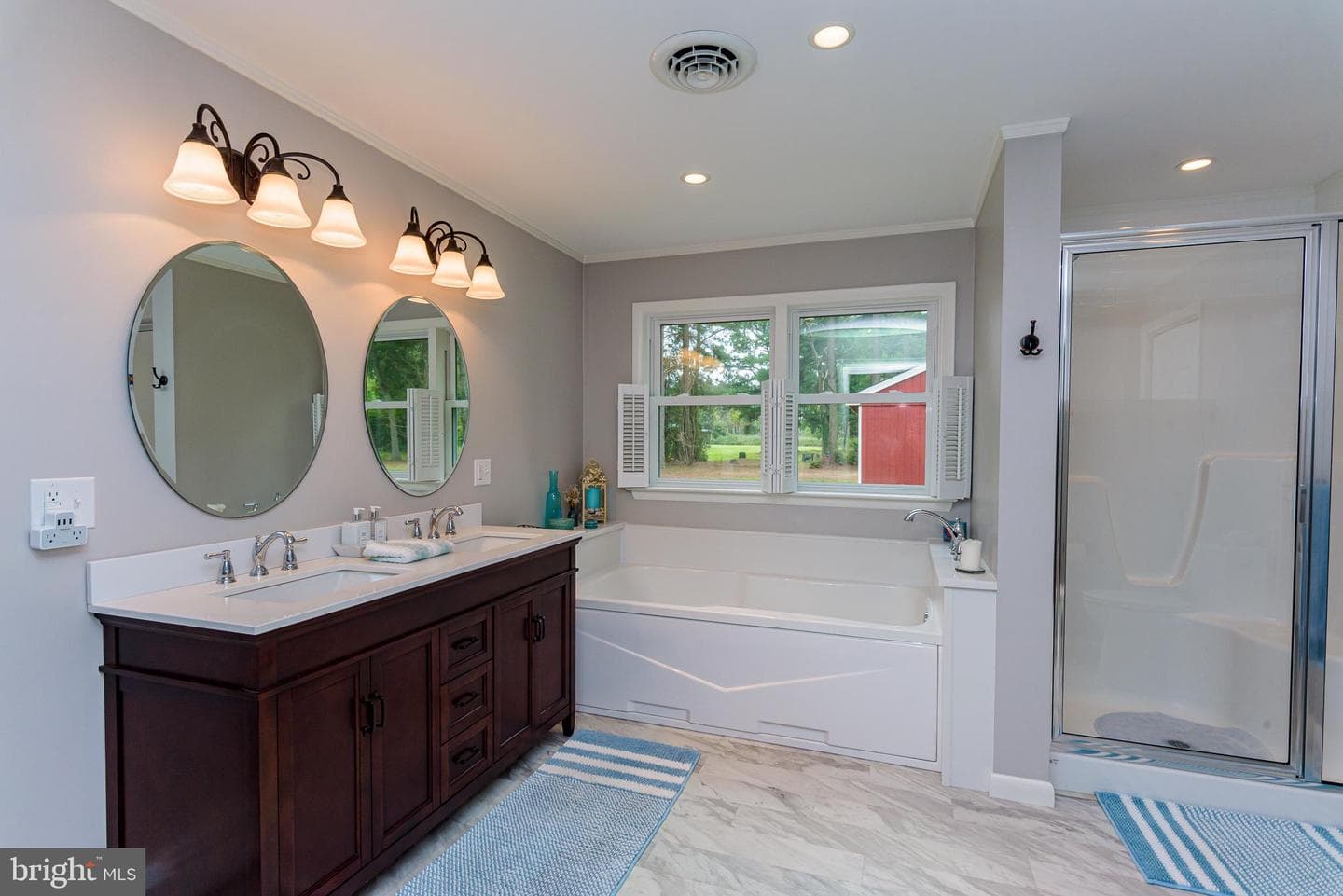 26443 Asbury Avenue photo 58