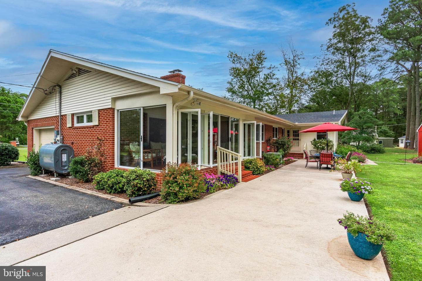 26443 Asbury Avenue photo 86