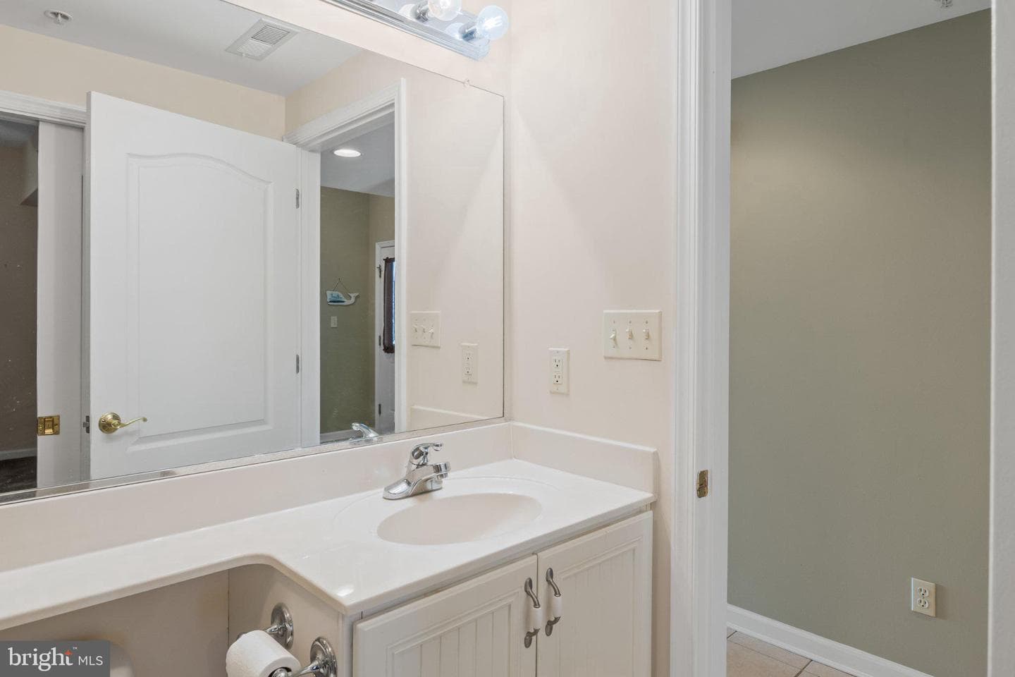 101 Williams Street #303 photo 19