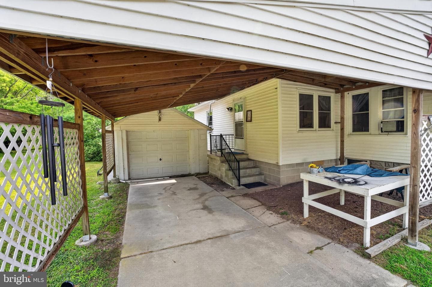3223 Lawsonia Road photo 25