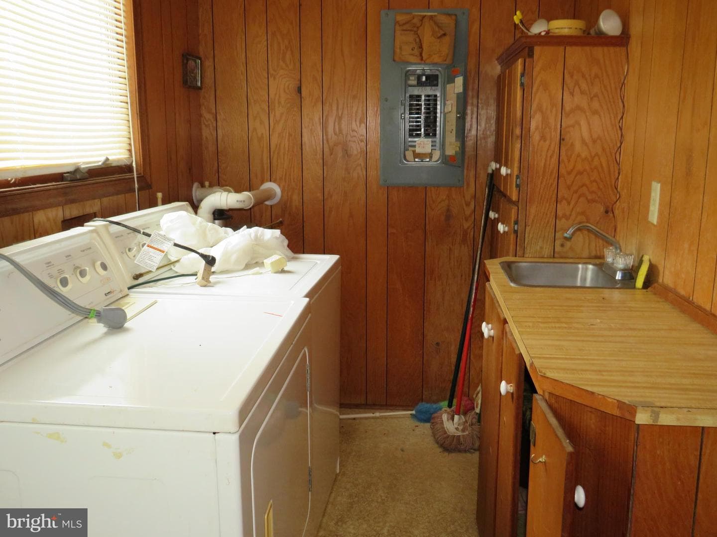 26427 Mariners Road photo 9