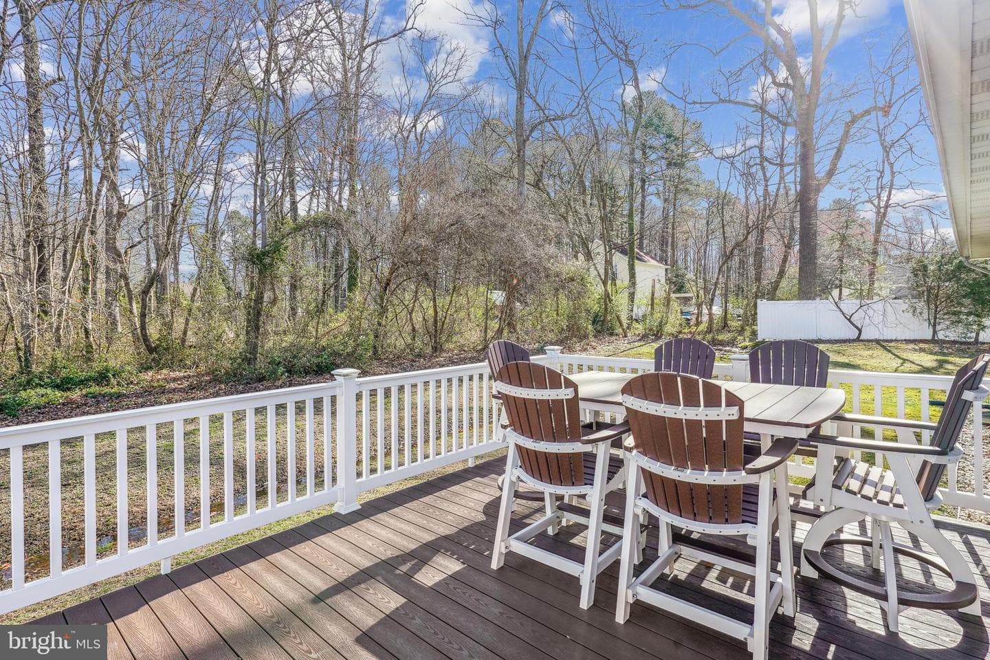 521 Hazelwood Drive photo 6