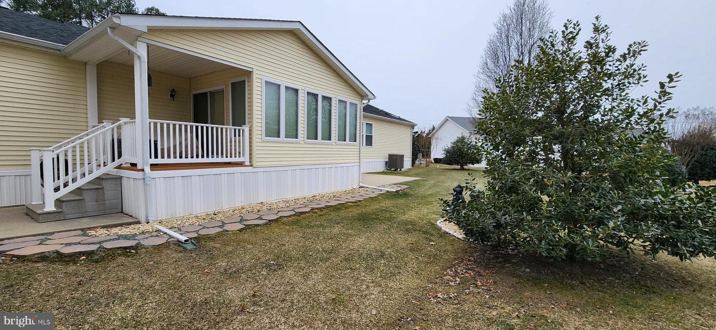 2 Kensington Dr photo 14
