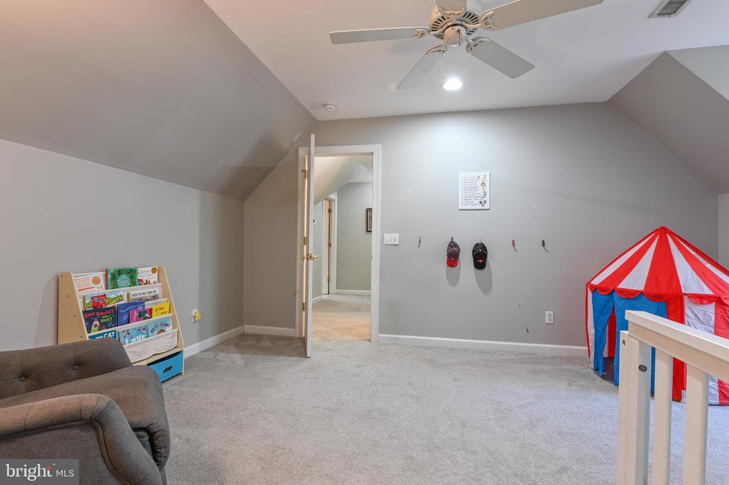 23203 Stewart Way photo 35
