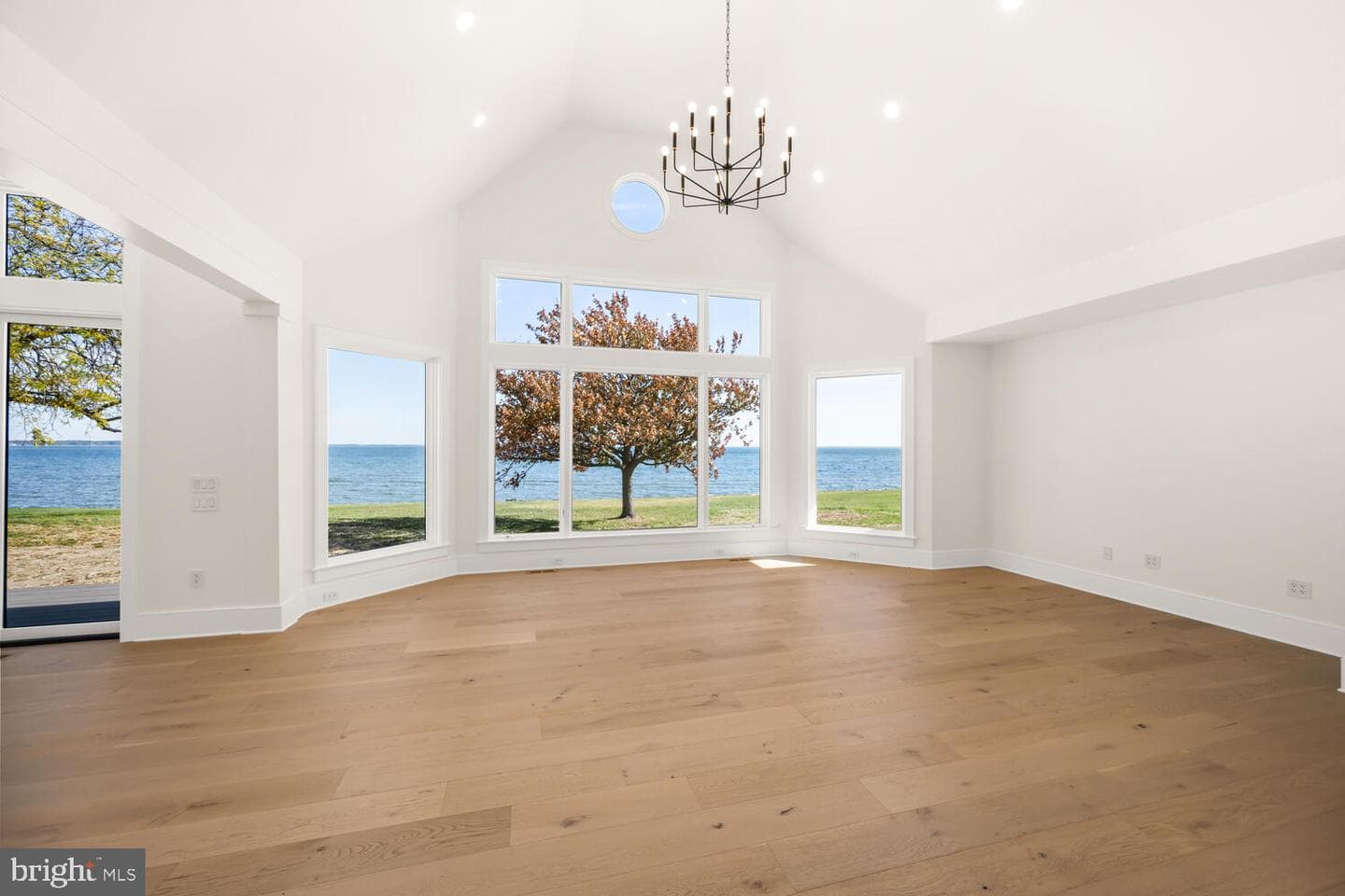 21485 Island Club Road photo 12
