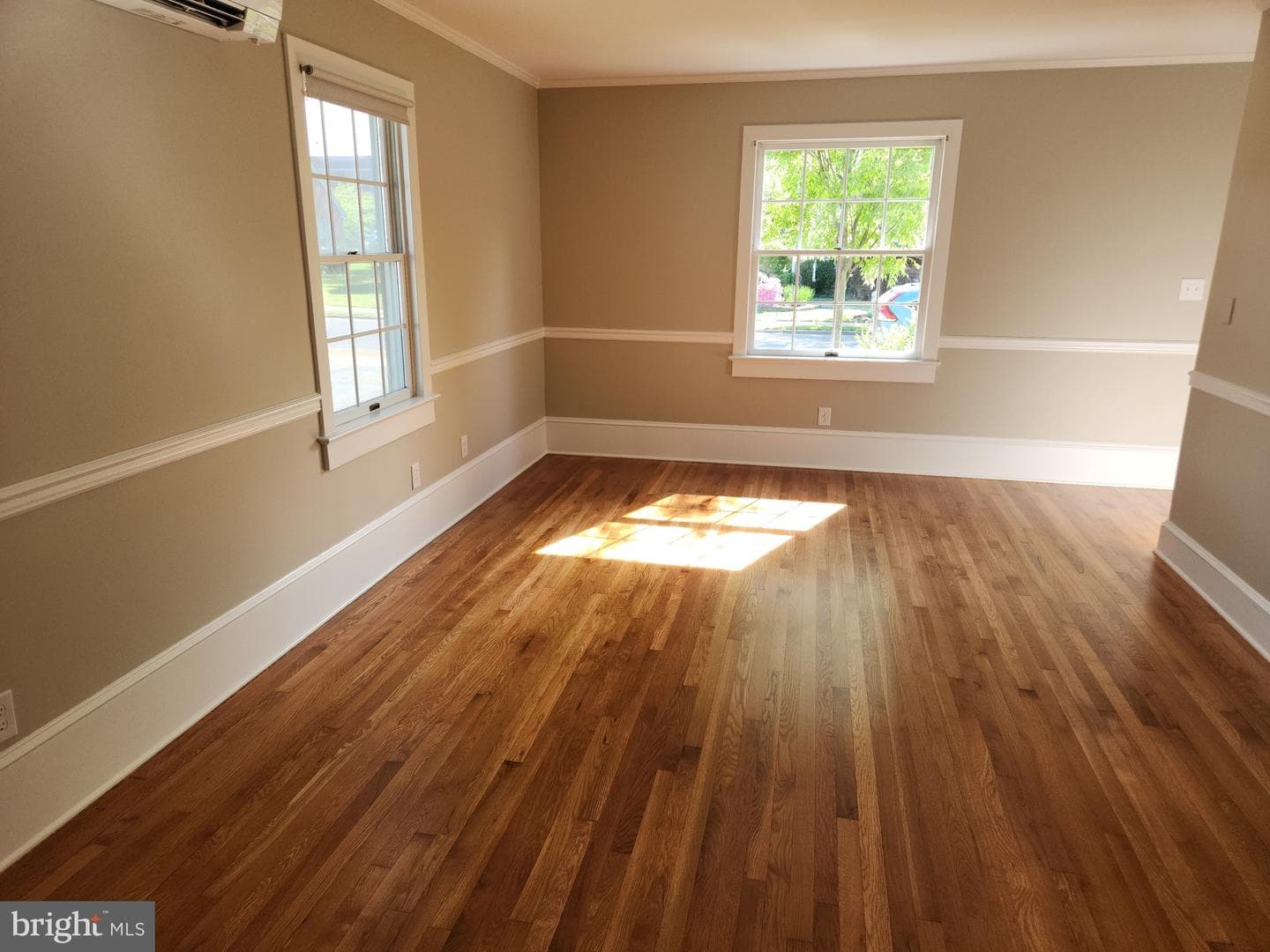 225 Wye Avenue photo 6