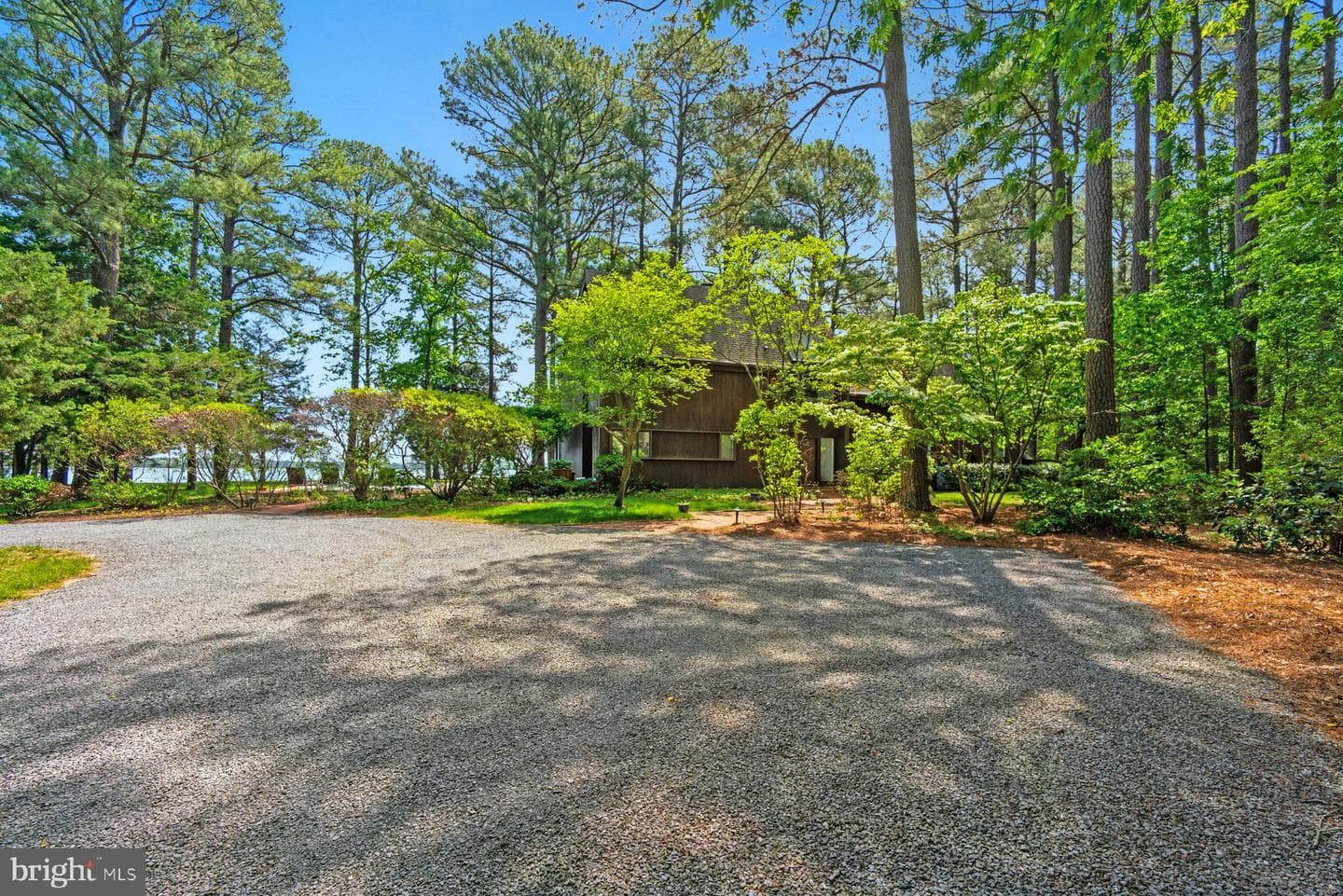 7285 Quaker Neck Road photo 3