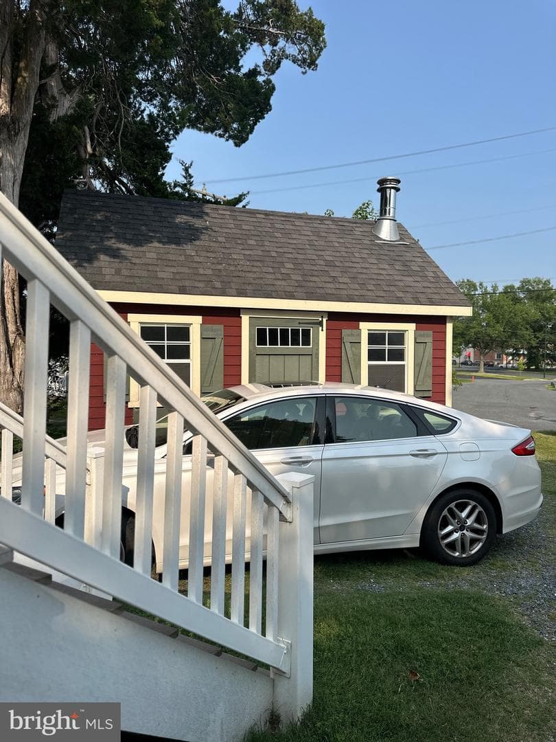 328 N Washington Street photo 47