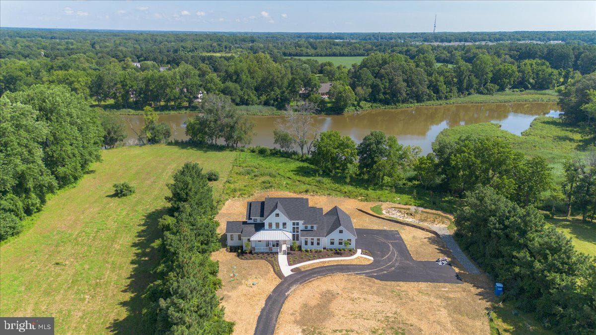 28838 Jennings Road photo 5