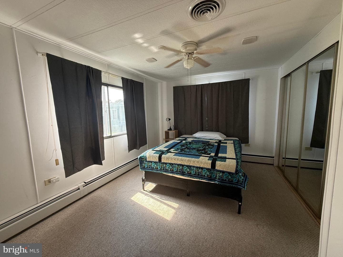 112 Park Lane photo 10