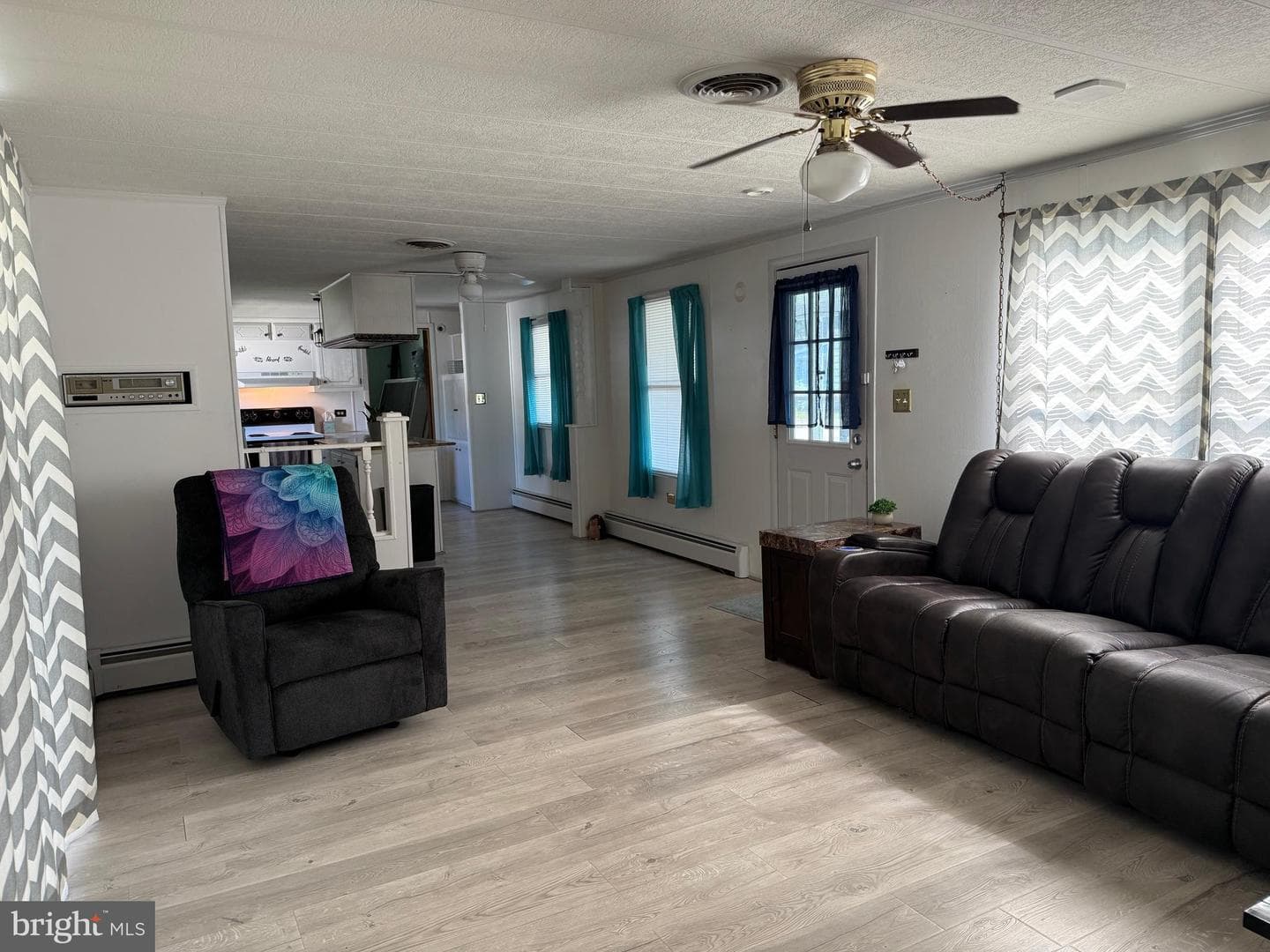 112 Park Lane photo 8