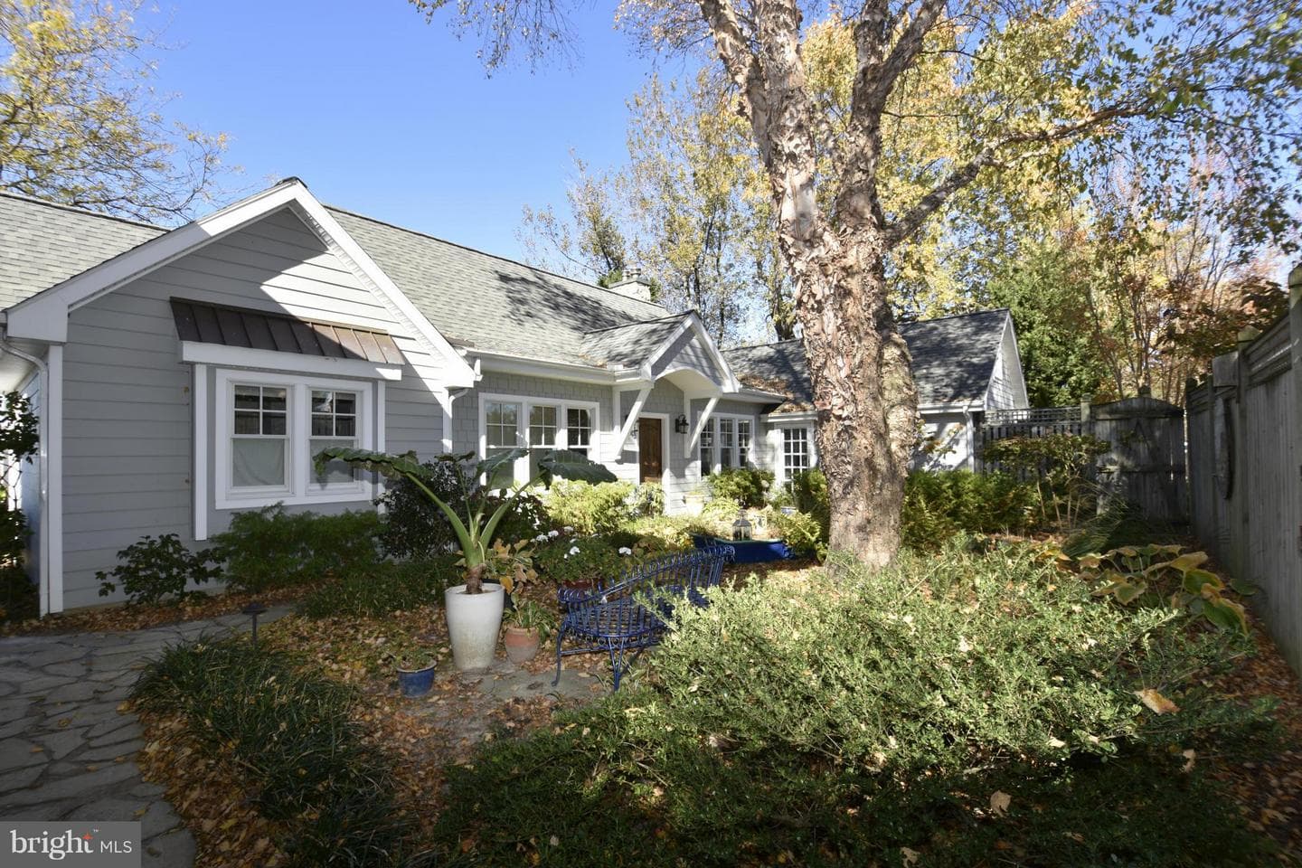 6050 Sunset Lane photo 2