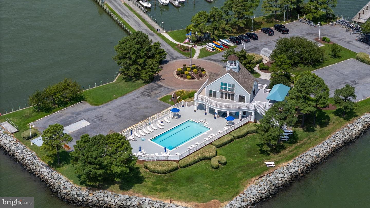 21477 Island Club Road photo 47