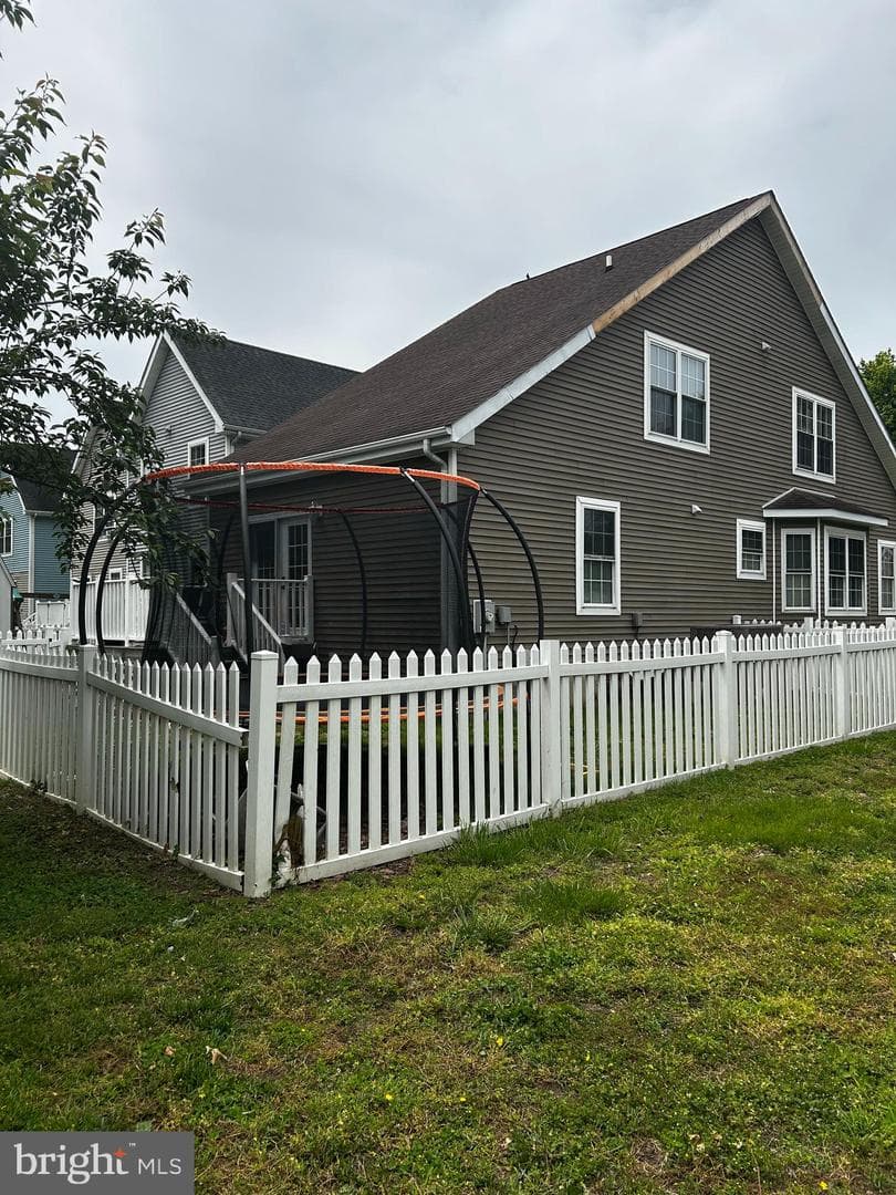 30 Kelley Gibson Street photo 10