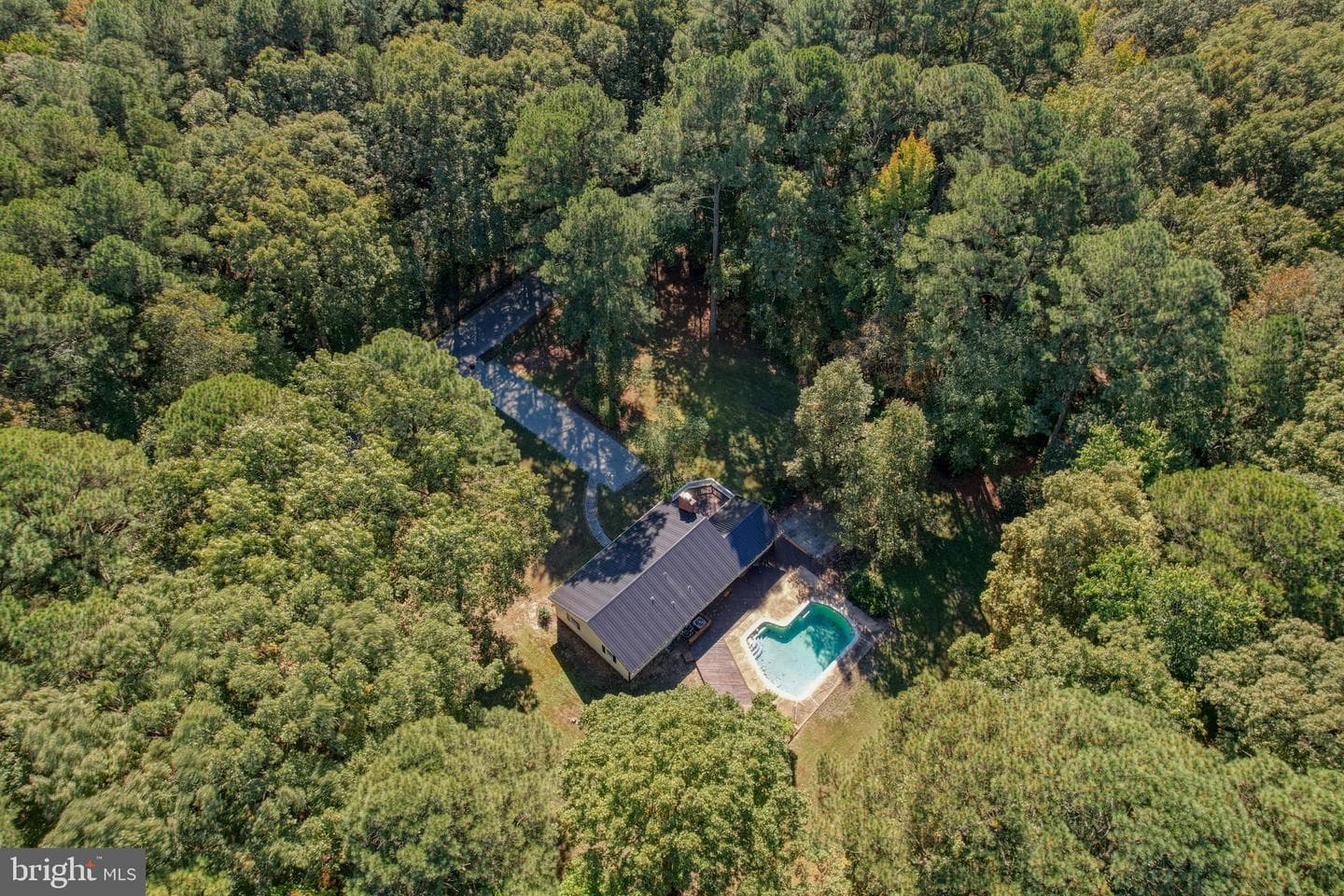 4570 Evergreen Road photo 8