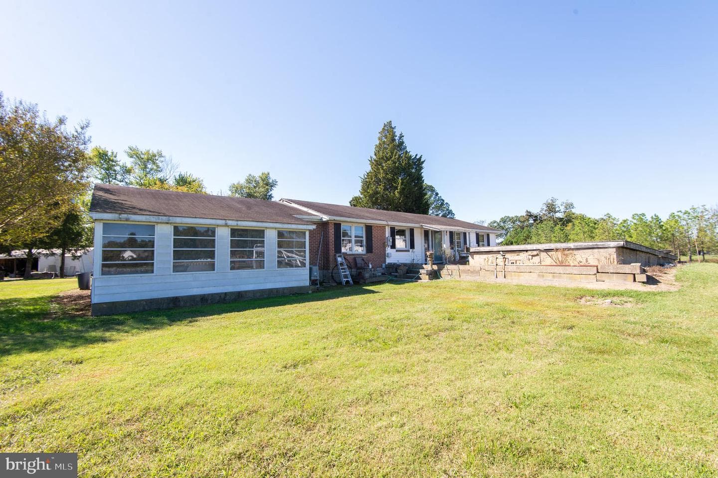 7049 & 7047 Acorn Alley photo 25