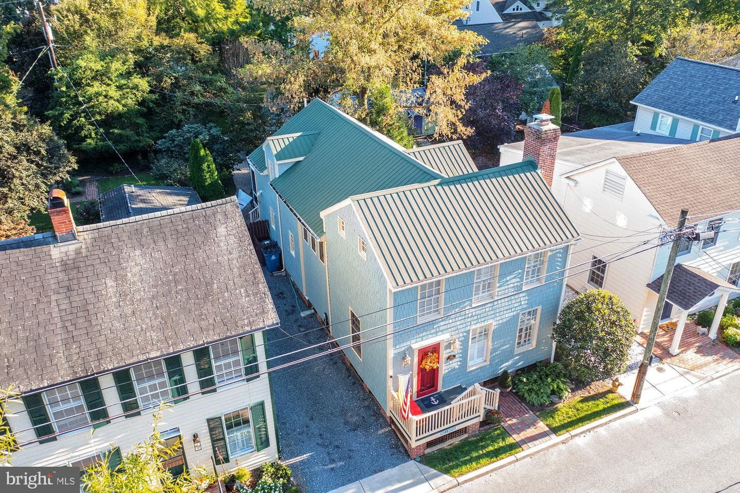 106 Grace Street photo 2