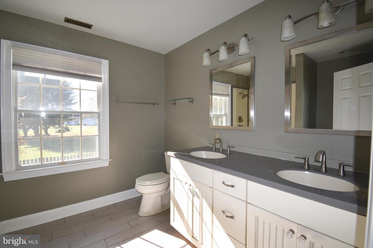 8388 Colony Circle photo 18