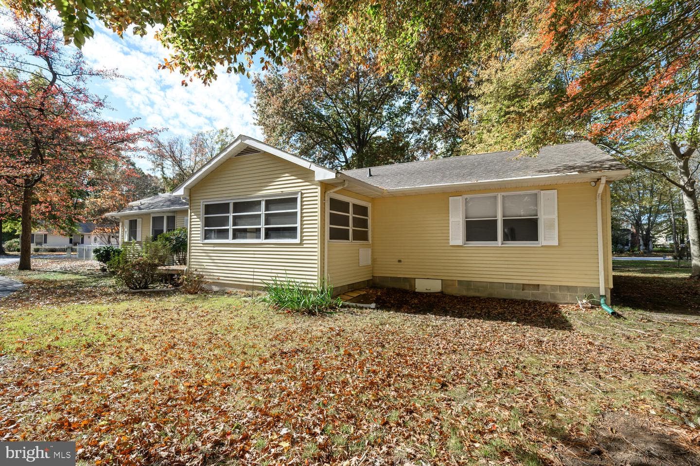 29202 Holly Road photo 11