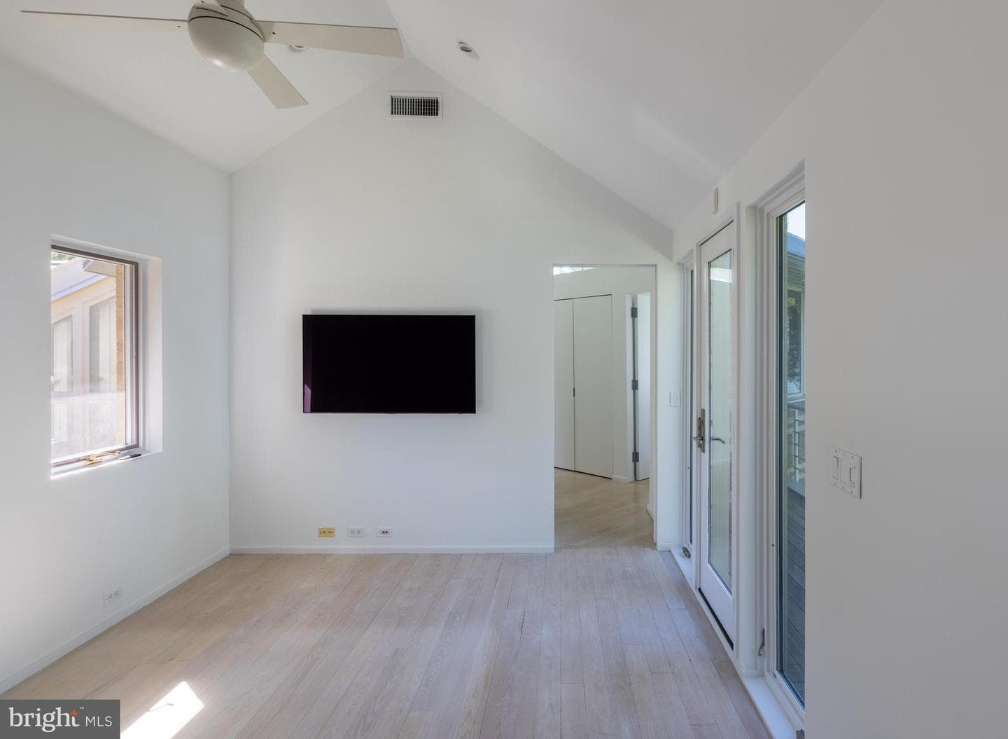 5084 Ferry Neck Road photo 46